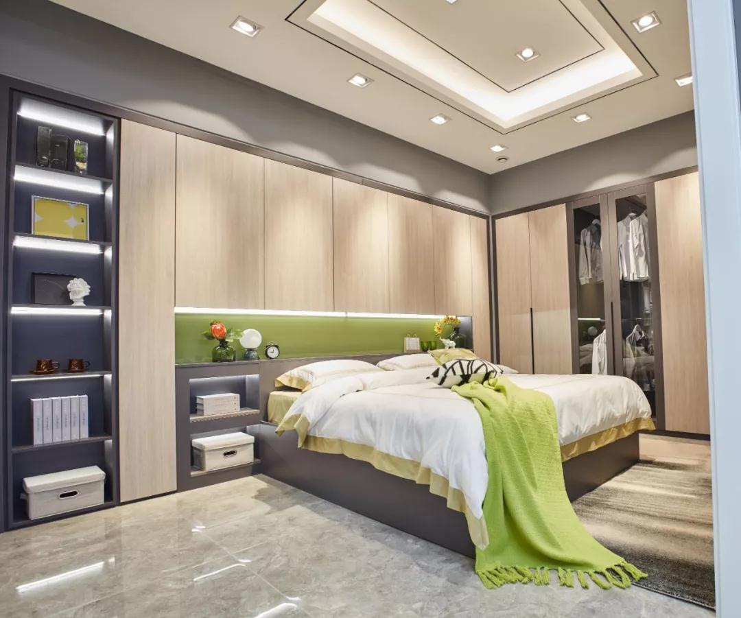 97国际定造衣柜